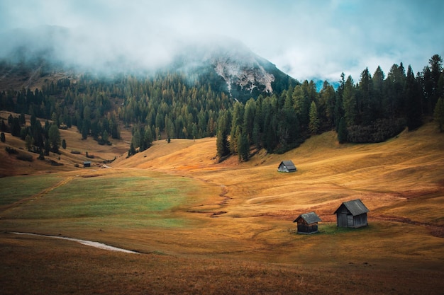 Kilka fantastycznych widoków idących do tre cime di lavaredo