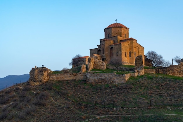 Klasztor Dżwari to gruziński klasztor prawosławny położony w pobliżu Mcchety Georgia