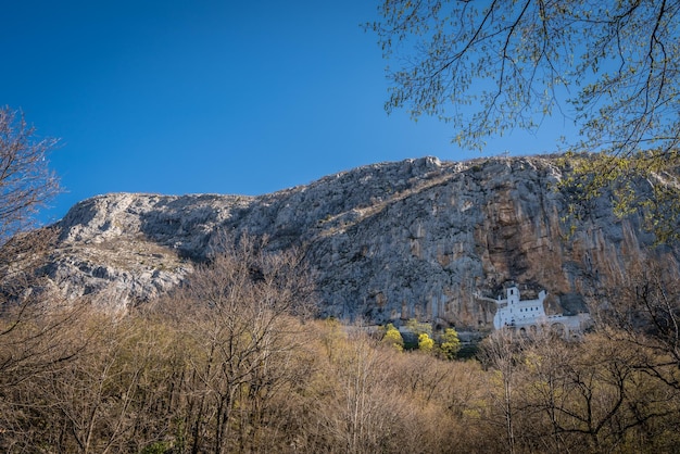 Klasztor prawosławny Ostrog w Czarnogórze