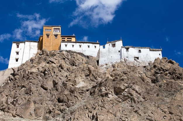 Klasztor Tiksey to buddyjski klasztor w Ladakhu w Indiach