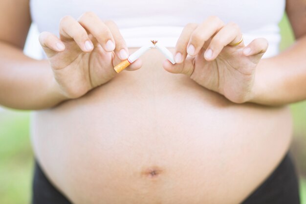 Kobieta W Ciąży Rzuciła Palenie