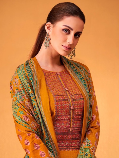 Kobiety Kurti z Pant amp Dupatta