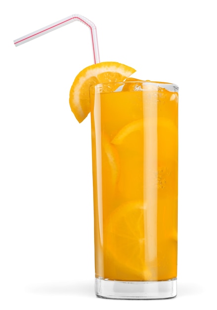 Zdjęcie koktajl pomarańczowy napój na biurku
