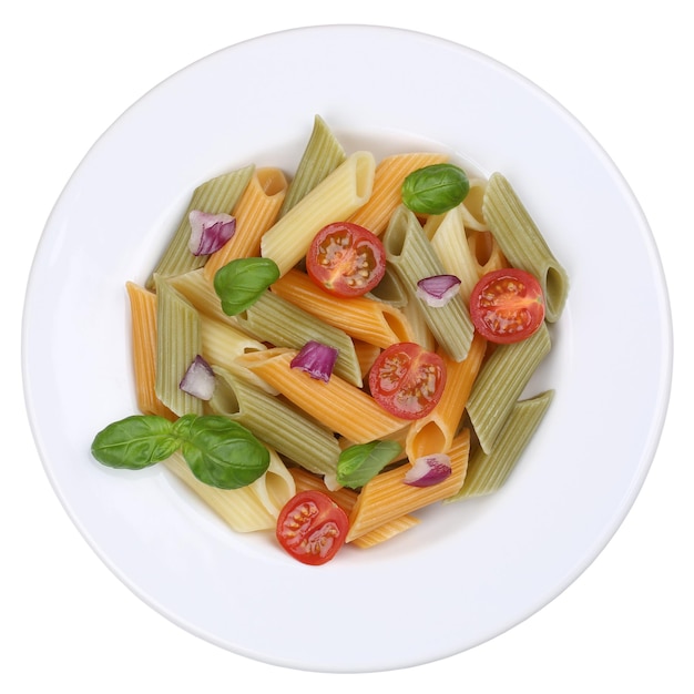 Kolorowy makaron Penne Rigate makaron posiłek na białym tle