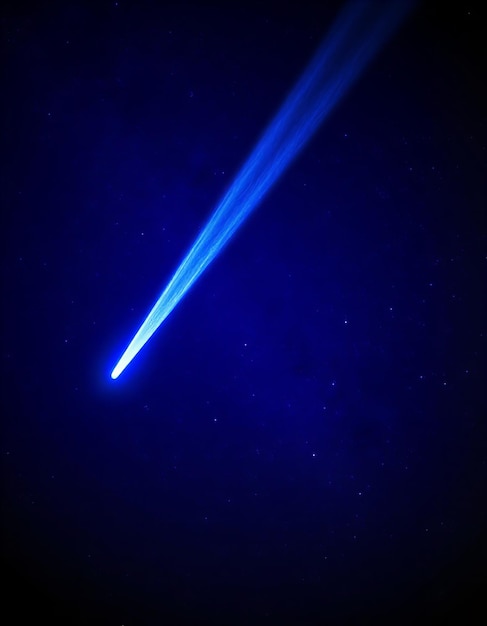 Kometa na nocnym niebie