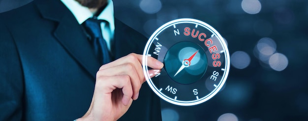 Kompas wskazujący na sukces Sukces biznesowy