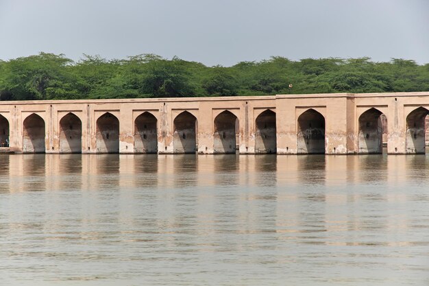 Kompleks Hiran Minar w Sheikhupura niedaleko Lahore w Pakistanie