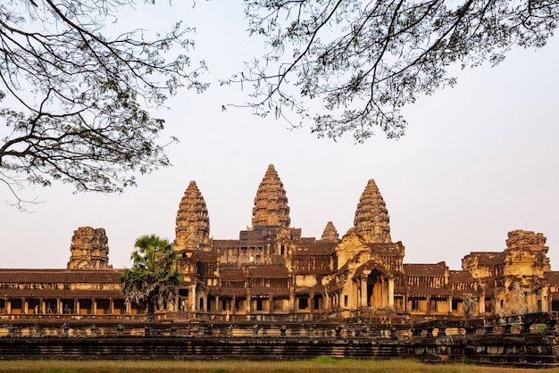 Kompleks świątynny Angkor Wat Po Wschodzie Słońca Sieam Reap Kambodża