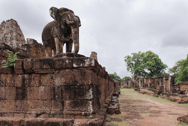 Kompleks świątynny Angkor Wat w Siem Reap w Kambodży