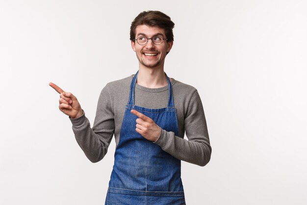 Koncepcja Barista, pracownik kawiarni i barman.