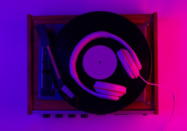 Koncepcja muzyki w stylu retro