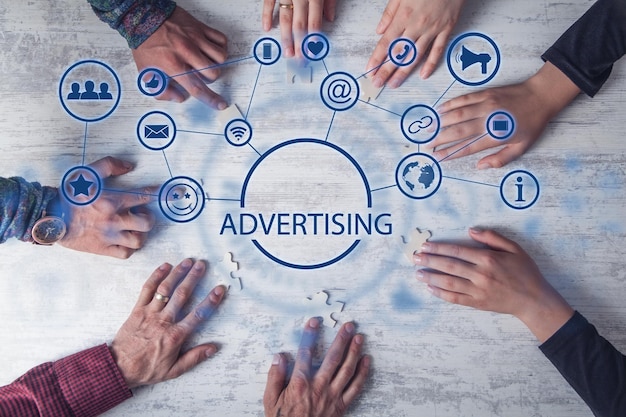 Zdjęcie koncepcja reklamy, marketingu, technologii biznesowej