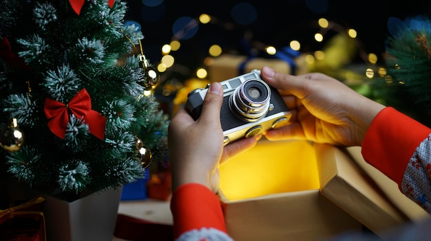 Koncepcja uzyskania Vintage Camera od Christmas Gift