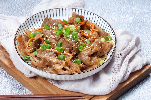 koreański Beef Bulgogi BBQ z Sezamem