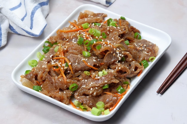 koreański Beef Bulgogi BBQ z Sezamem