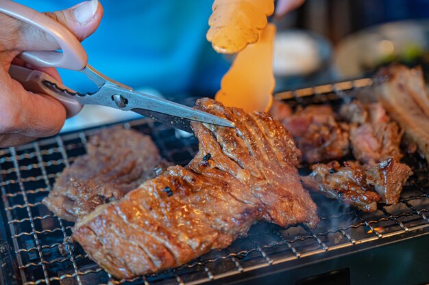 Koreańskie żeberka mięsne z grilla z kością