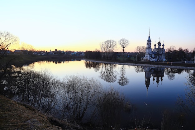 kościół rzeka panorama wołogda, krajobraz ortodoksyjny turystyka rosja