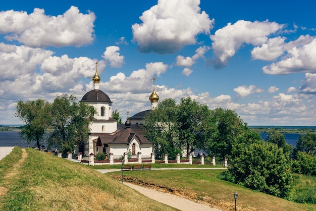 Kościół św Konstantyna i Heleny