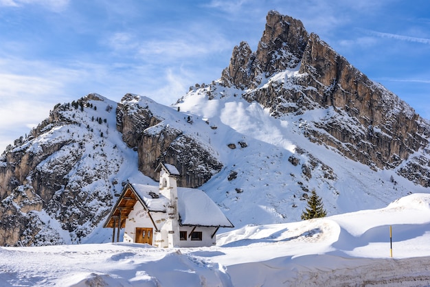 Kościół w Falzarego Pass