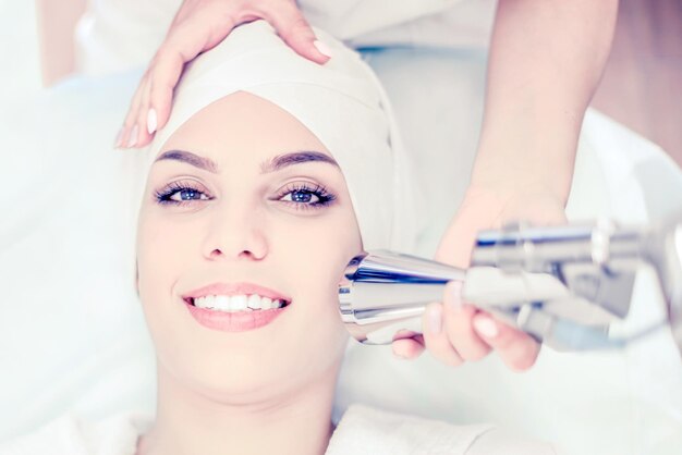 Kosmetologia Zabieg laserowego resurfacingu Poradnia kosmetologiczna