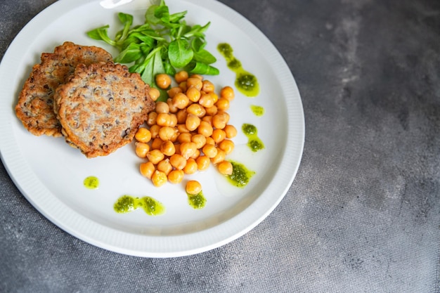 Kotlet Warzywny Ciecierzyca Soczewica, Warzywko Zdrowy Posiłek Jedzenie Przekąska Dieta Na Stole Miejsce Kopiowania