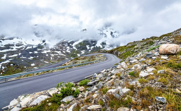 Krajobraz Doliny Geiranger W Pobliżu Góry Dalsnibba - Norwegia