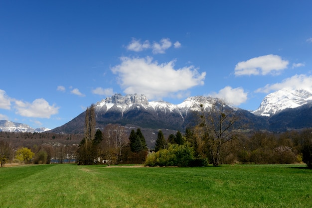 Krajobraz górski w Alpach Francuskich