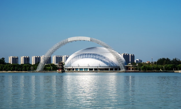 Krajobraz i piękna sceneria jeziora Dongchang w Liaocheng, Shandong