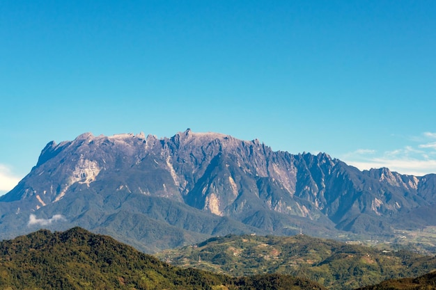 Krajobraz Parku Narodowego Mount Kinabalu W Kundasang Sabah Borneo, Malezja