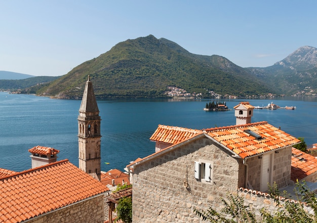 Krajobraz Starego Miasta Z Dachami, Perast, Czarnogóra