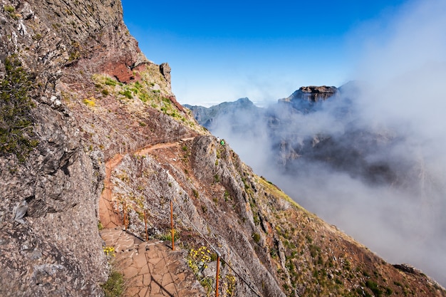 Krajobraz trek Pico do Arieiro do Pico Ruivo, wyspa Madera, Portugalia