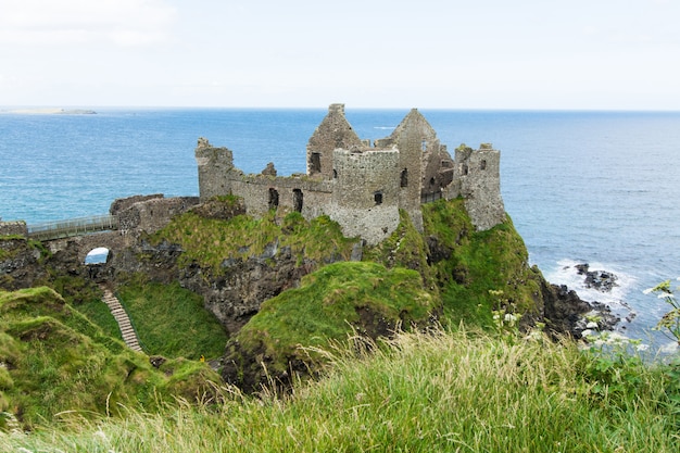 Krajobrazy Irlandii Północnej, Zamek Dunluce