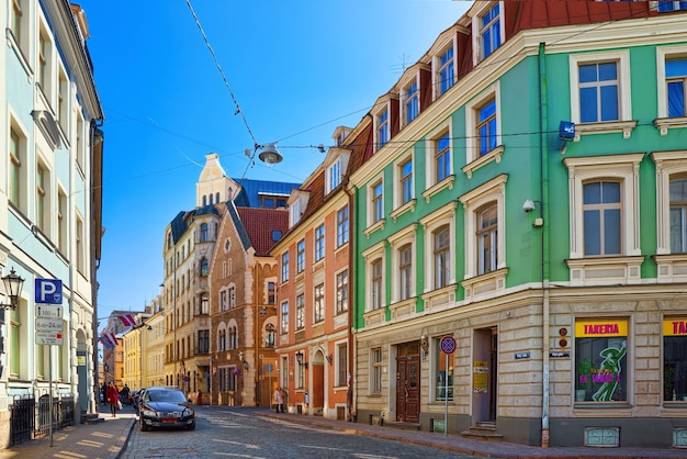 Krajobrazy Starego Miasta Rygi to centralna i historyczna część Rygi