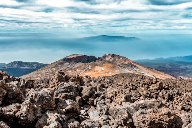 Krater Pico Viejo w pobliżu wulkanu Teide na Wyspach Kanaryjskich