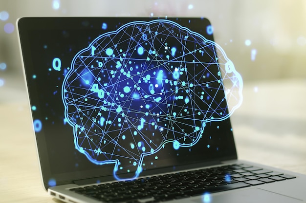 Kreatywna koncepcja sztucznej inteligencji z szkicem ludzkiego mózgu na tle nowoczesnego komputera Podwójna ekspozycja
