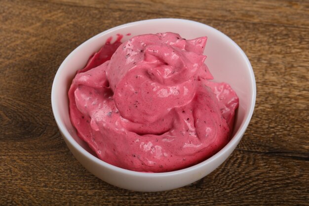 Krem Berry Cream