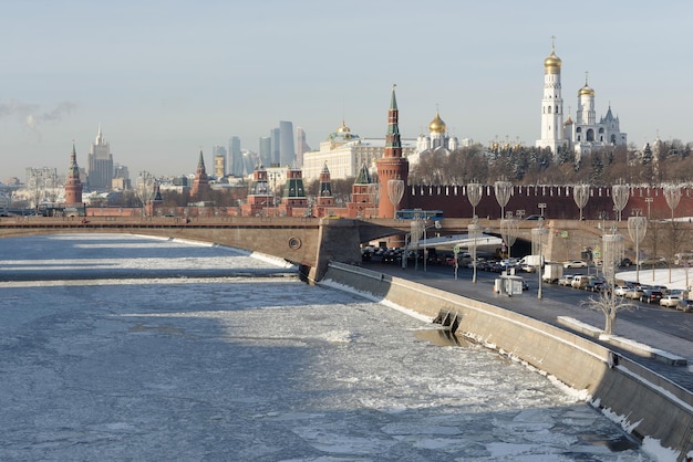 Kreml moskiewski to twierdza w centrum Moskwy