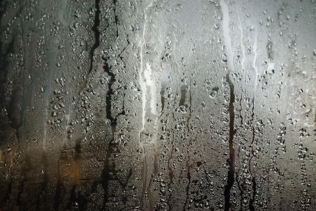 Zdjęcie krople deszczu na szkle