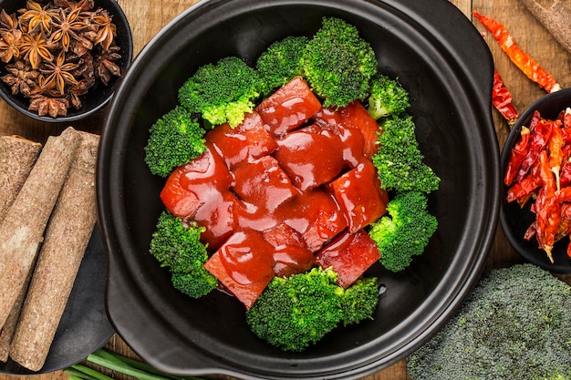Kuchnia chińska duszone mięso sfermentowany twaróg z fasoli duszone mięso