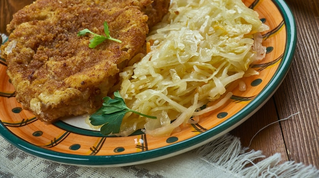 Kuchnia Niemiecka , Secret Jagerschnitzel - German Hunter Schnitzeltradycyjne Dania Różne, Widok Z Góry.