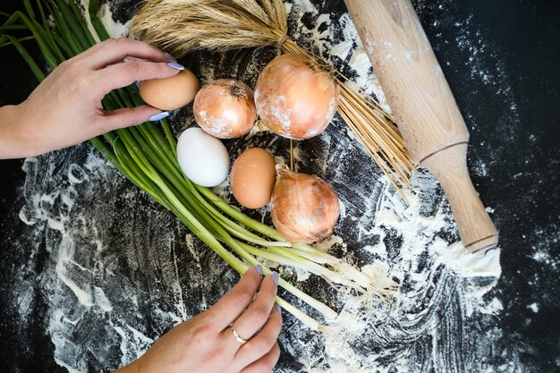 Kulinarne gotowanie kuchnia ręcznie robione przygotowanie wsi restauracja jedzenie rustykalne organiczne