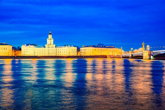 Kunstkamera Muzeum Antropologii i Etnografii Rosyjskiej Akademii Nauk Sankt Petersburg Rosja