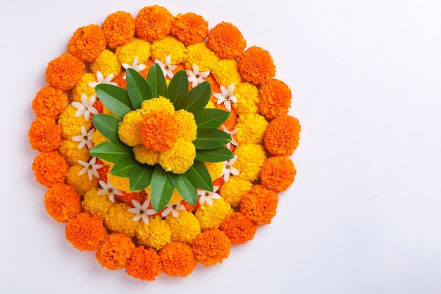 Kwiat Nagietka Rangoli Projekt Na Festiwal Diwali, Dekoracja Kwiatowa Festiwalu Indyjskiego