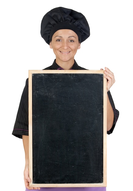 Ładna kucbarska kobieta z blackboard odizolowywającym na białym tle