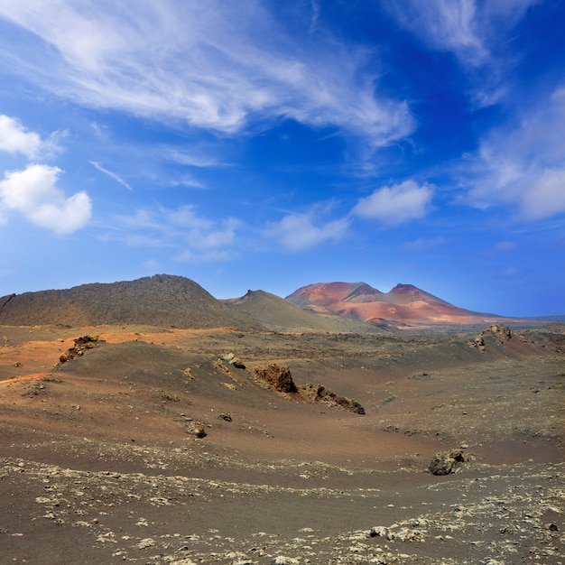 Lanzarote Timanfaya Fire Mountains wulkaniczna lawa