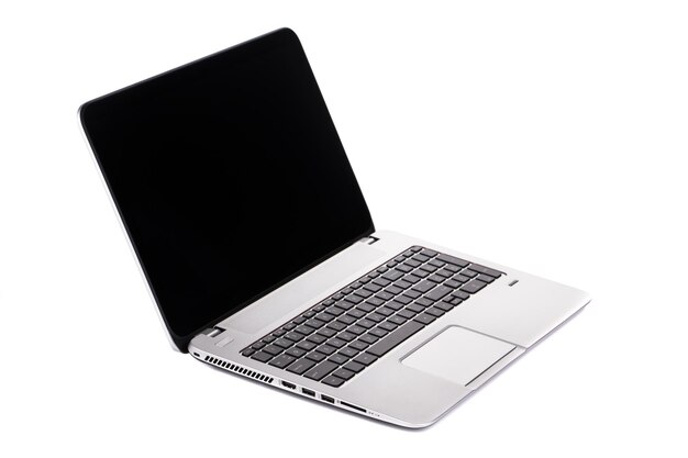 Laptop na białym tle