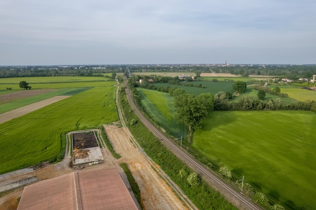 Latanie nad torami kolejowymi widok z góry