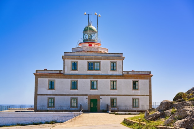 Latarnia morska Finisterre na końcu Saint James Spain