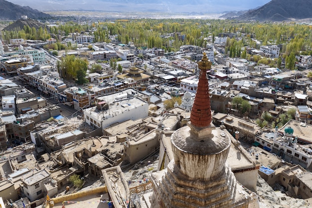 Leh Ladakh miasta głąbika z światłem słonecznym