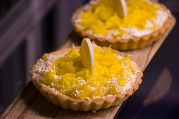 Lemon Tart Truskawkowy budyń Deser Pyszne ciasto na świąteczny festiwal